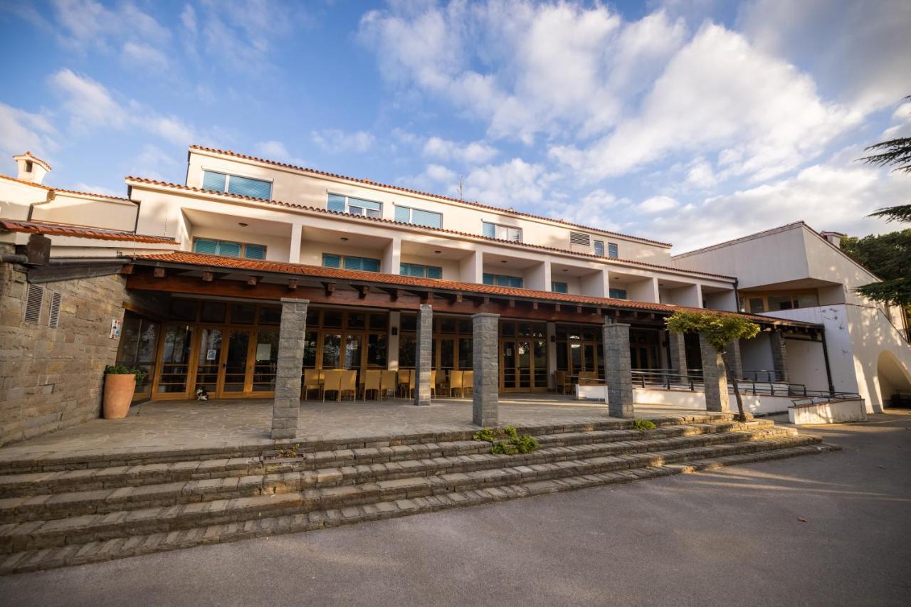 Depandansa Bor** Hotell Ankaran Exteriör bild