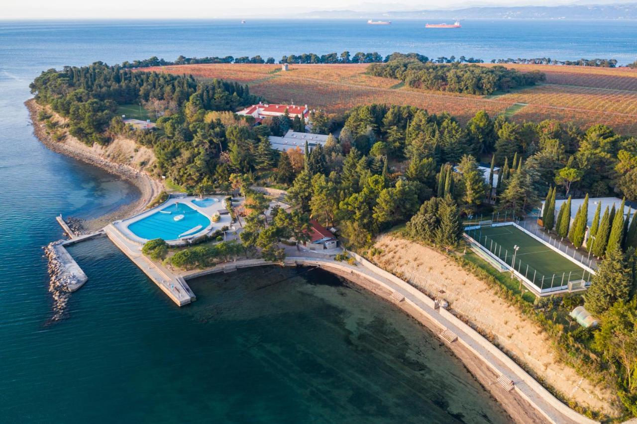 Depandansa Bor** Hotell Ankaran Exteriör bild